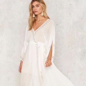 The Jet Set Diaries Las Perlas Kimono Wrap Dress in White